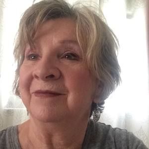 Meet your Posher, Juanita